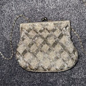 Vintage La Regale Ivory & Beige Handmade Sequins Evening Bag w/ Metal Strap